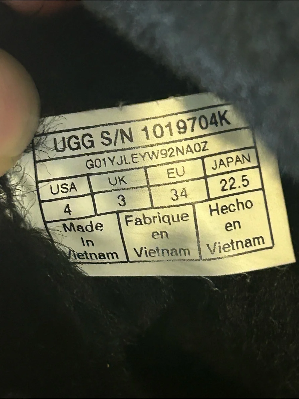 UGG Isley Youth Black Sheepskin Lined Patent Waterproof Youth Girls Pom PomBoots